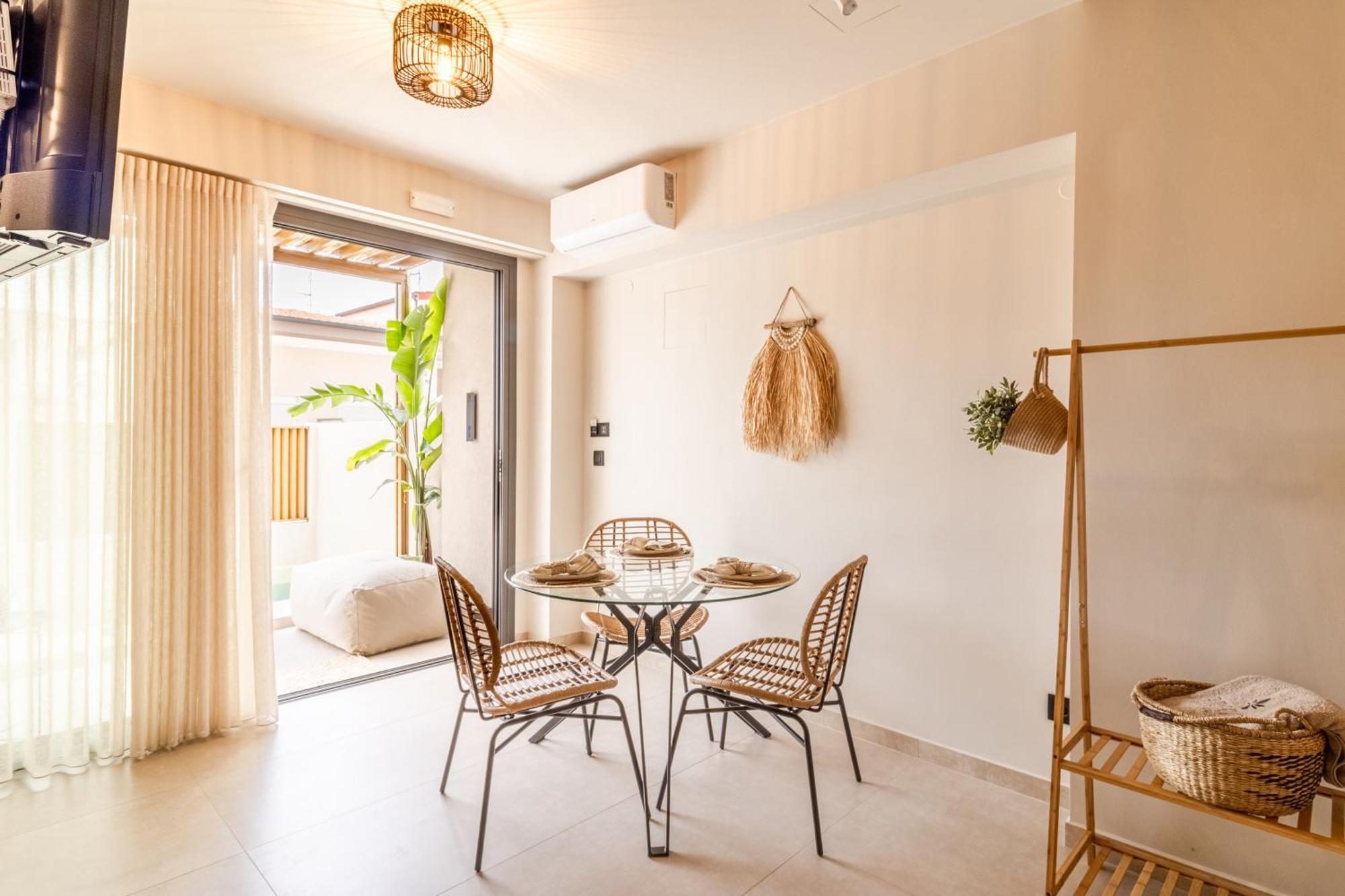 Adorno Private Suites Only Adults & Kids 12 Plus Vrasná Eksteriør bilde