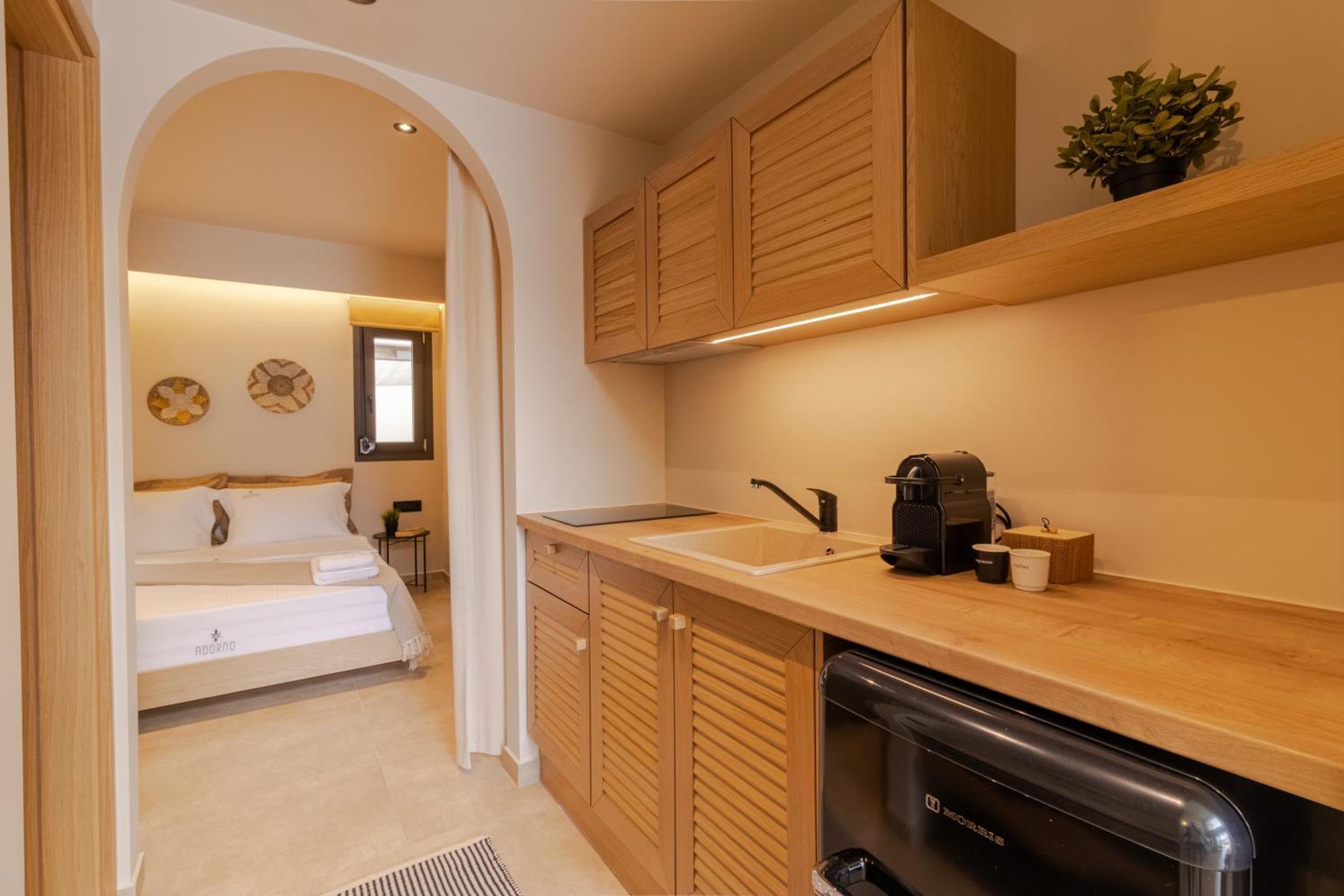 Adorno Private Suites Only Adults & Kids 12 Plus Vrasná Eksteriør bilde