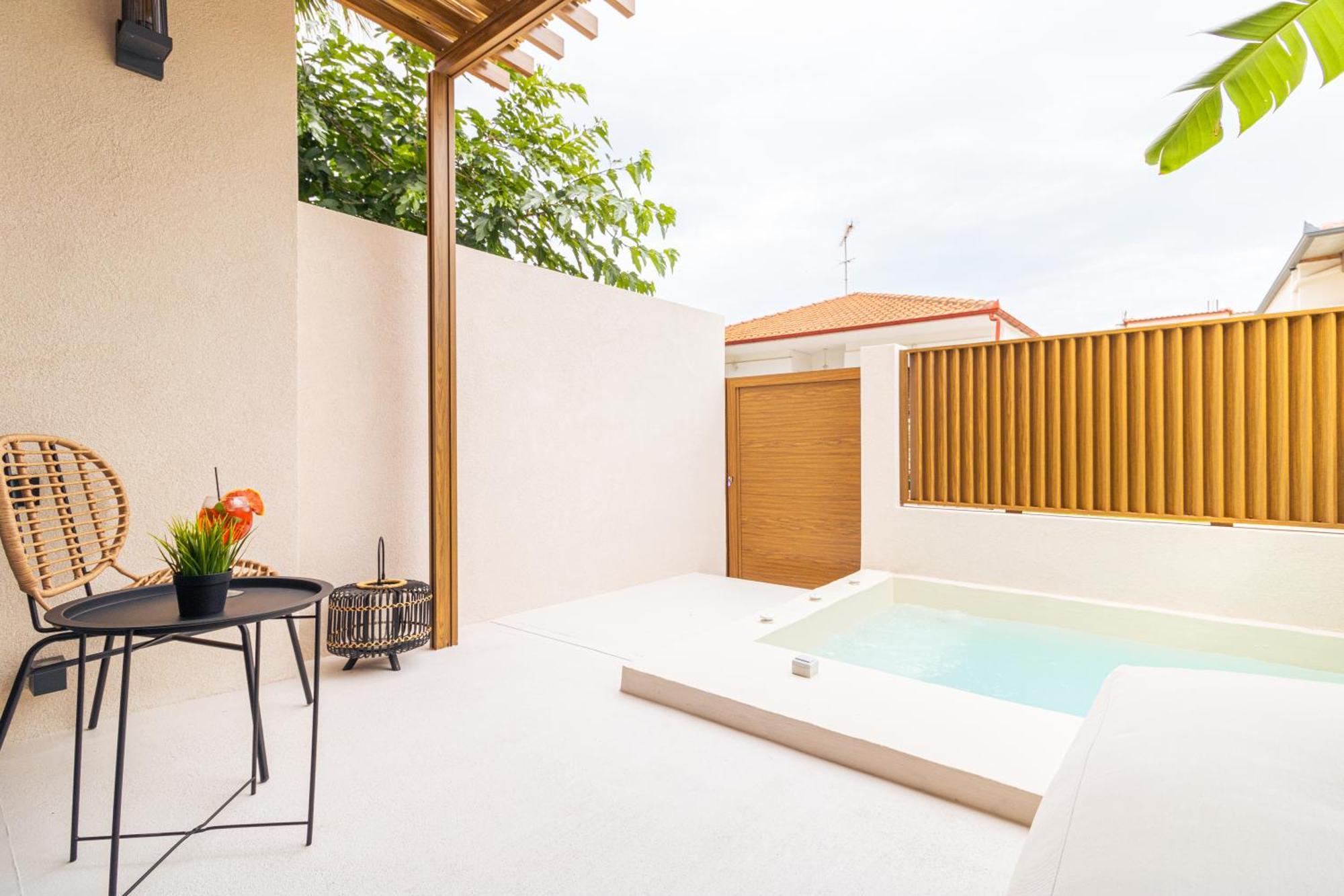 Adorno Private Suites Only Adults & Kids 12 Plus Vrasná Eksteriør bilde